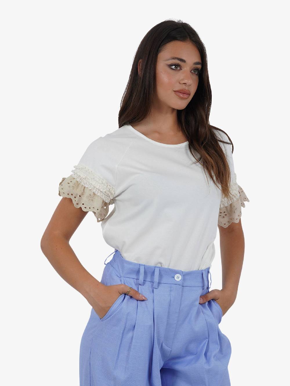 HAVE ONE T-shirt con manica ricamo TJA-L065 donna cotone bianco In Vendita