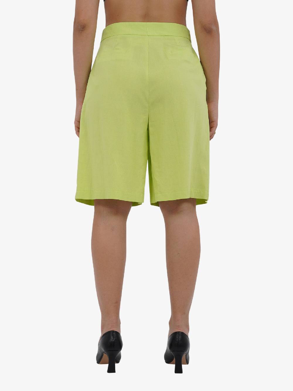 VICOLO Bermuda con pieghe TB1568 donna viscosa verde Moda