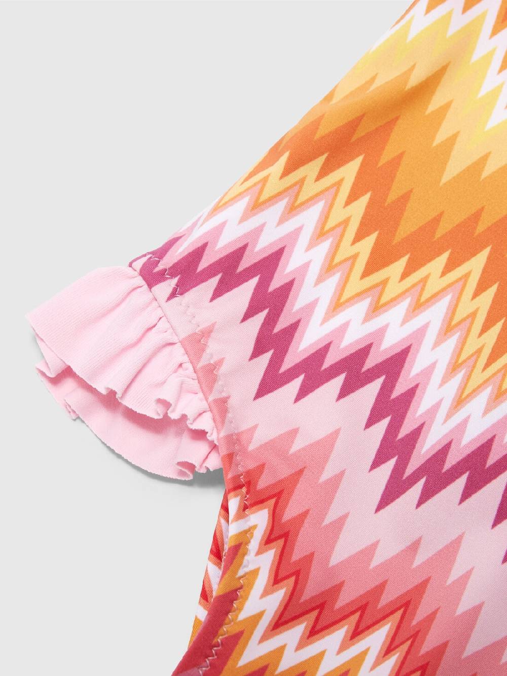 M Missoni Costume intero chevron con volant e logo Qualità