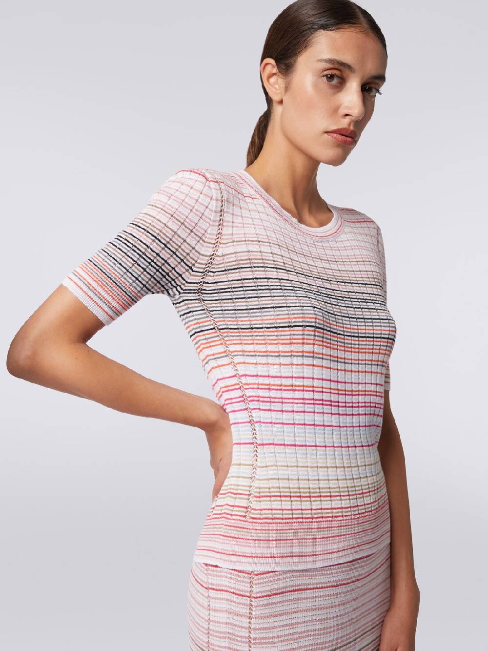 M Missoni Maglia girocollo a maniche corte in cotone e viscosa a righe Promozione Limitata
