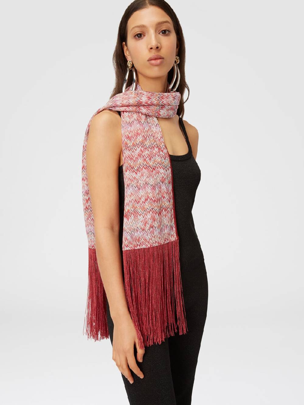 M Missoni Stola in viscosa lamé chevron con frange In vendita
