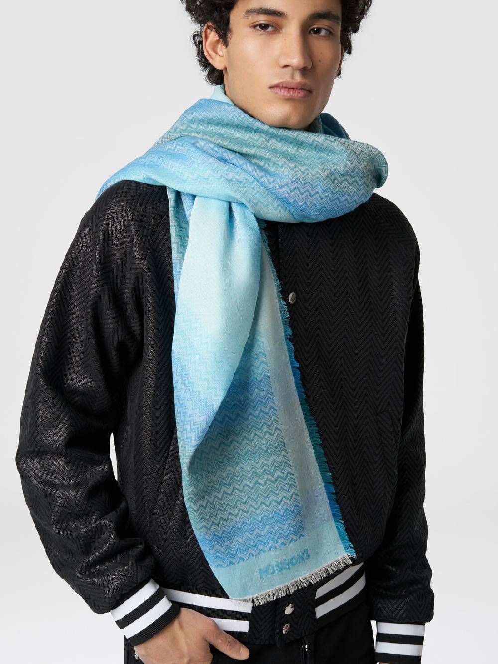M Missoni Foulard in cotone con motivo zig zag e bordi sfrangiati Offerte
