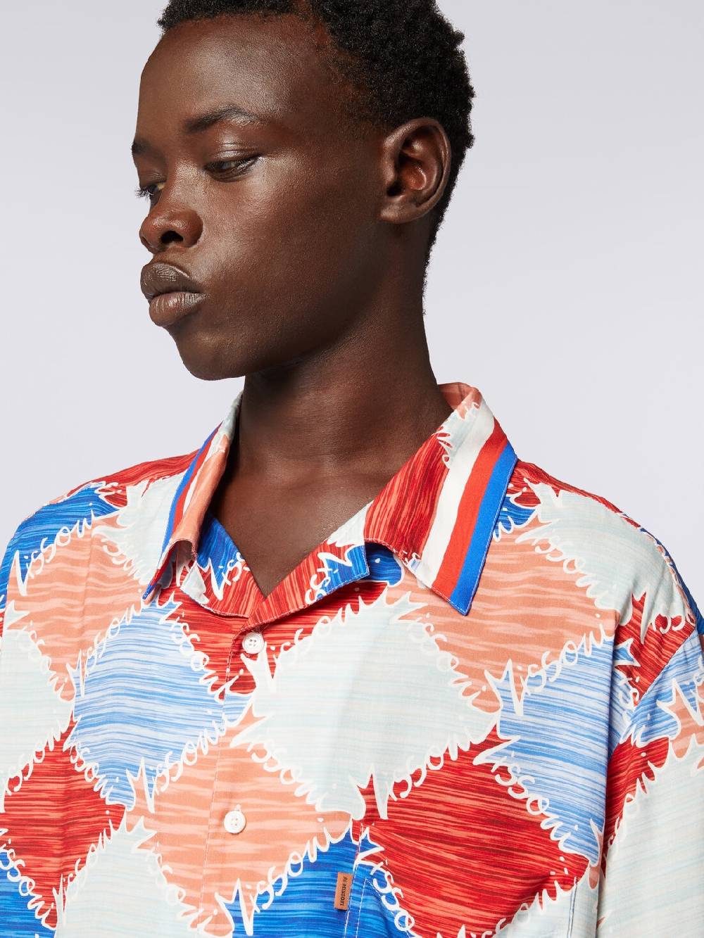 M Missoni Camicia a maniche corte in viscosa a losanghe con scritta logo Soddisfazione Garantita