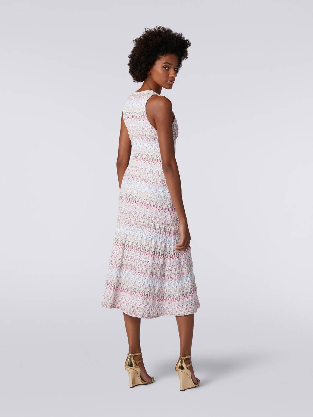 M Missoni Abito con scollatura a V in misto viscosa motivo a onde Acquista Ora