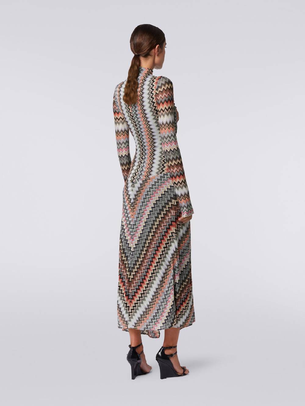 M Missoni Abito lungo in cotone e viscosa zig zag con dettaglio cut-out e spacco Promozione Limitata