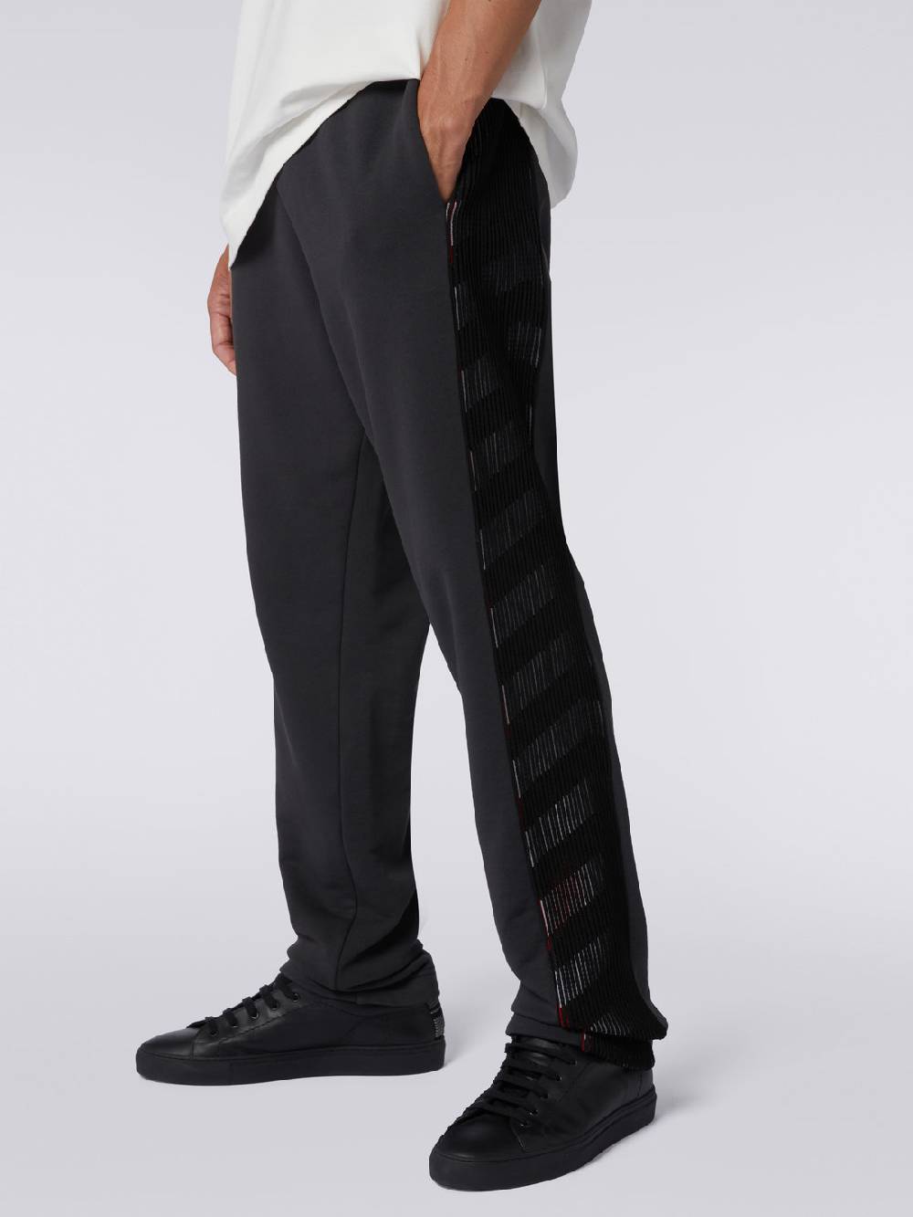 M Missoni Pantaloni sportivi in cotone con inserto in maglia in collaborazione con Mike Maignan Sconti VIP