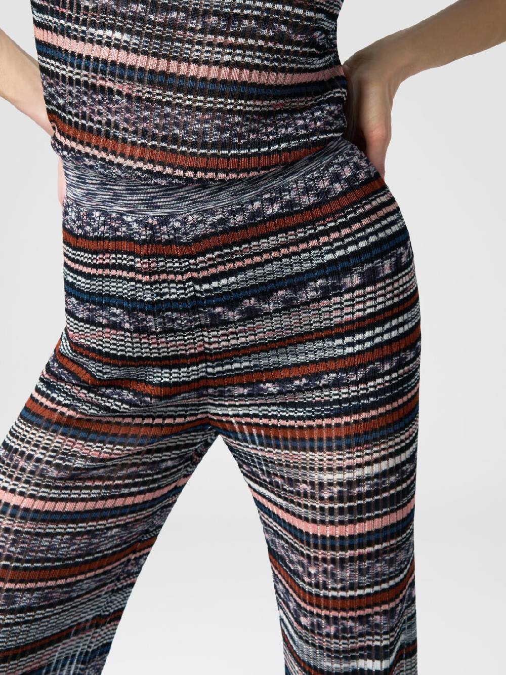 M Missoni Pantaloni a costine in maglia di viscosa fiammata Acquista Ora