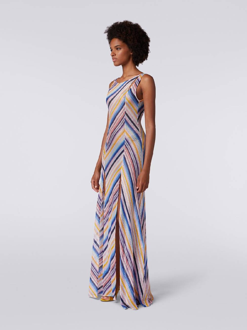 M Missoni Abito copricostume lungo in crochet rigato con spacchi Offerte stagionali
