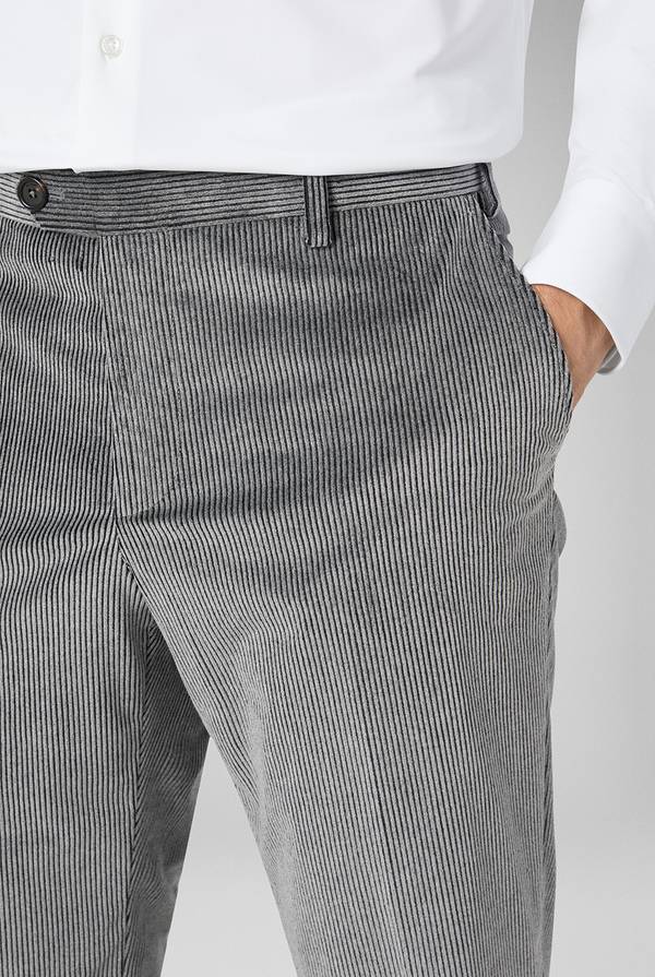 Pal Zileri Pantaloni in velluto corduroy e lana Novità