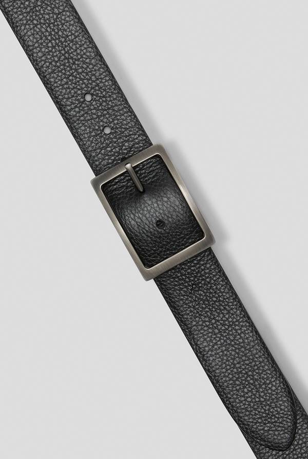 Pal Zileri Cintura in pelle con fibbia in metallo Italy