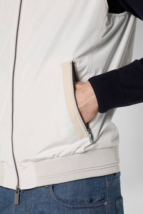 Pal Zileri Outerwear gilet in nylon ultra leggero Outlet