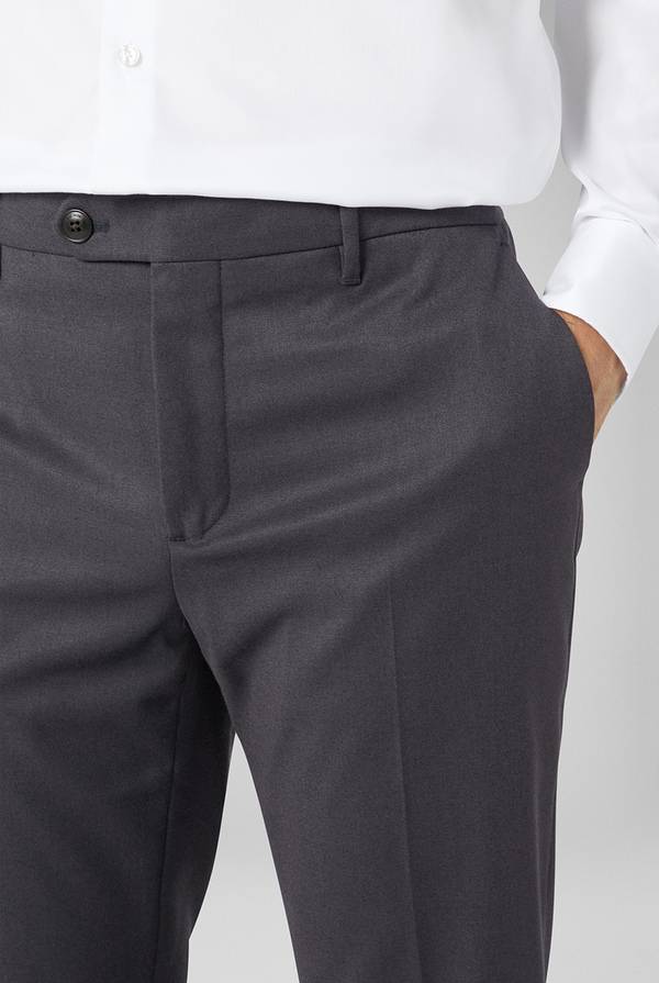 Pal Zileri Pantaloni chino in tencel stretch 2025