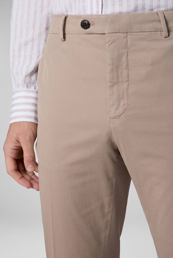 Pal Zileri Chino in cotone stretch Fino Al -60%