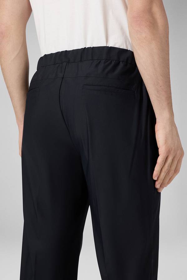 Pal Zileri Pantaloni leggeri in tessuto tecnico Vendita Economica