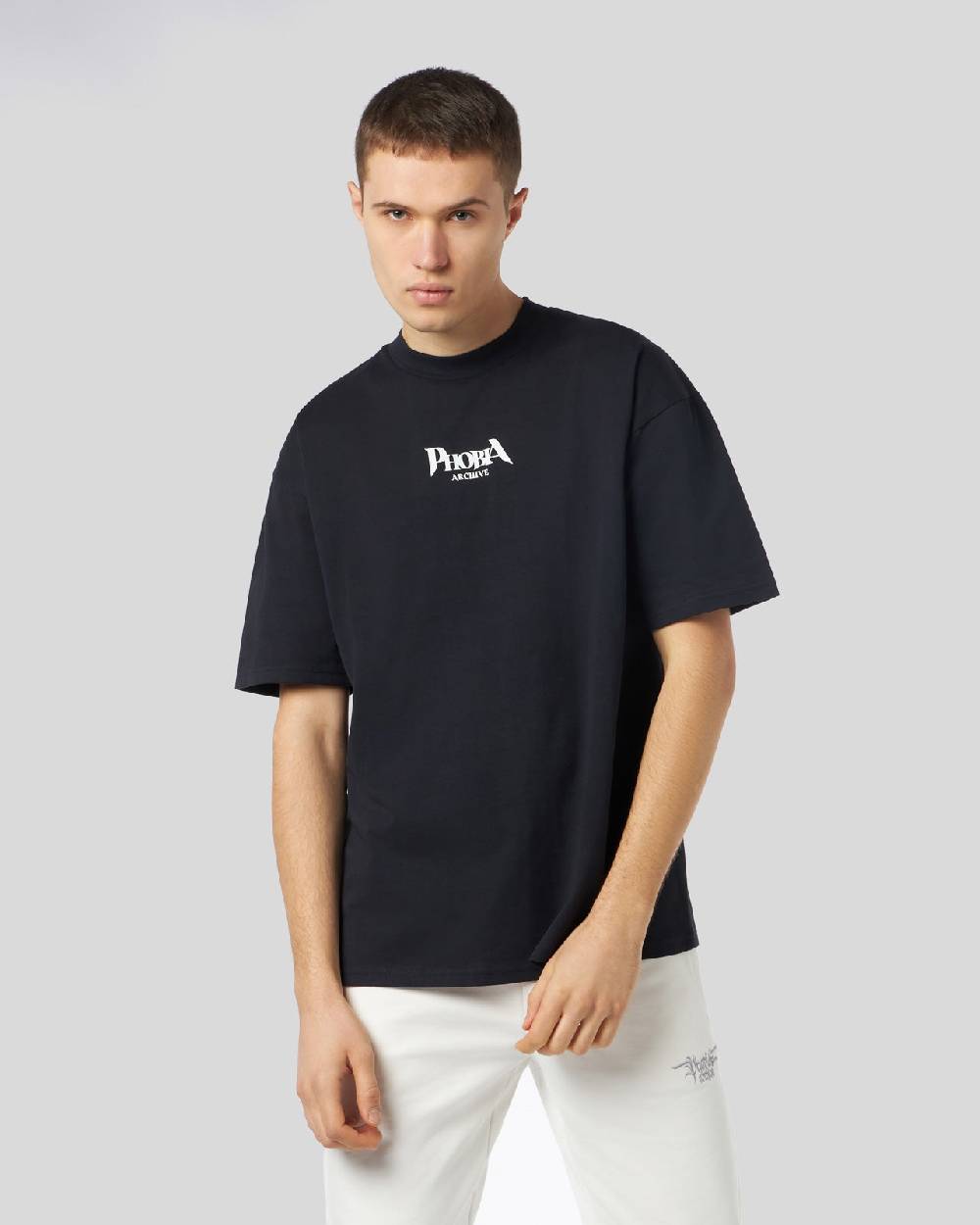 Phobia Archive T-SHIRT NERA CON GRAFICA BAT EYE VIOLA Prezzo Ridotto