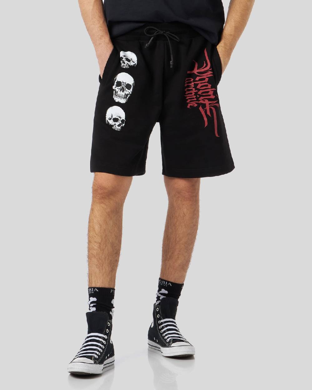 Phobia Archive PANTALONCINO NERO CON GRAFICA TRIPLE SKULL ROSSA Economico