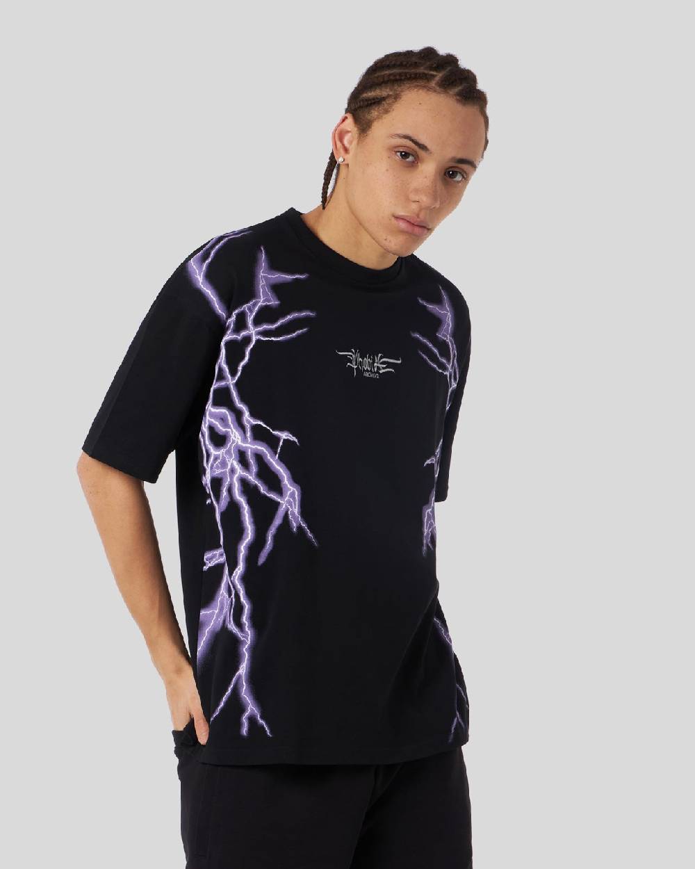 Phobia Archive T-SHIRT NERA CON FULMINI LATERALI VIOLA Negozio