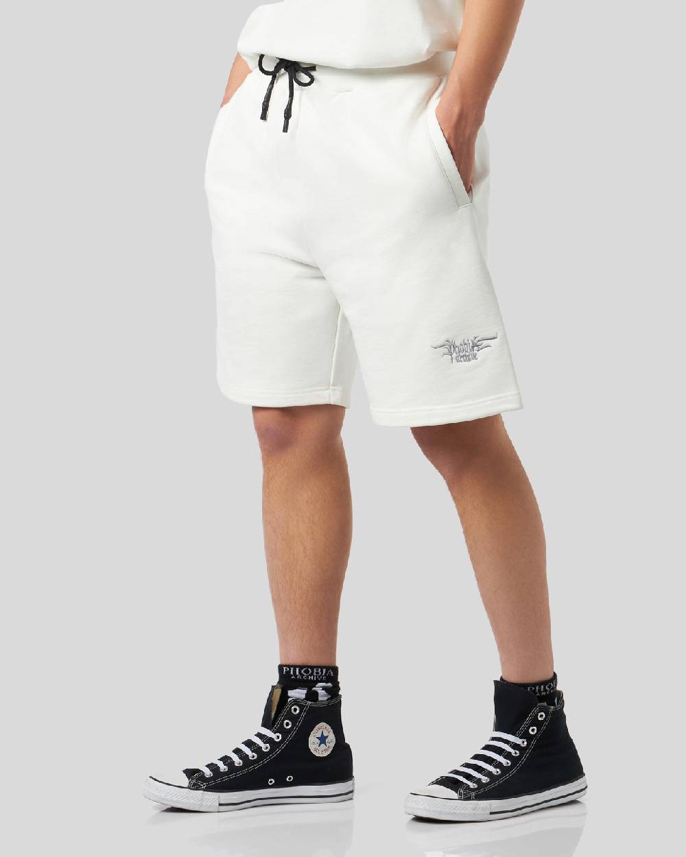 Phobia Archive PANTALONCINO BIANCO CON LOGO GOTICO Consegna Veloce