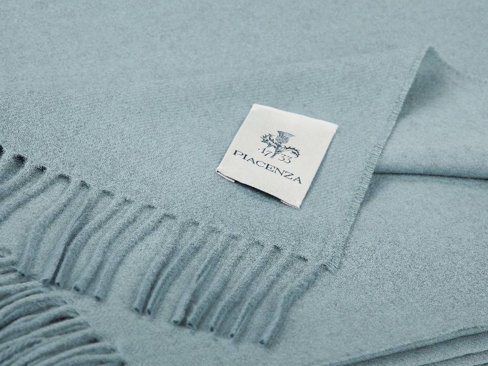 Piacenza 1733 Aeternum Plaid cielo in puro Cashmere Offerta