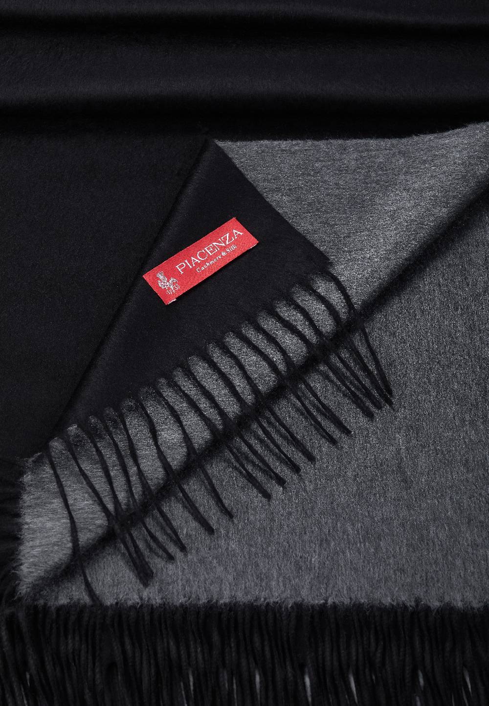 Piacenza 1733 MIRROR Plaid double nero e grigio I Più Venduti