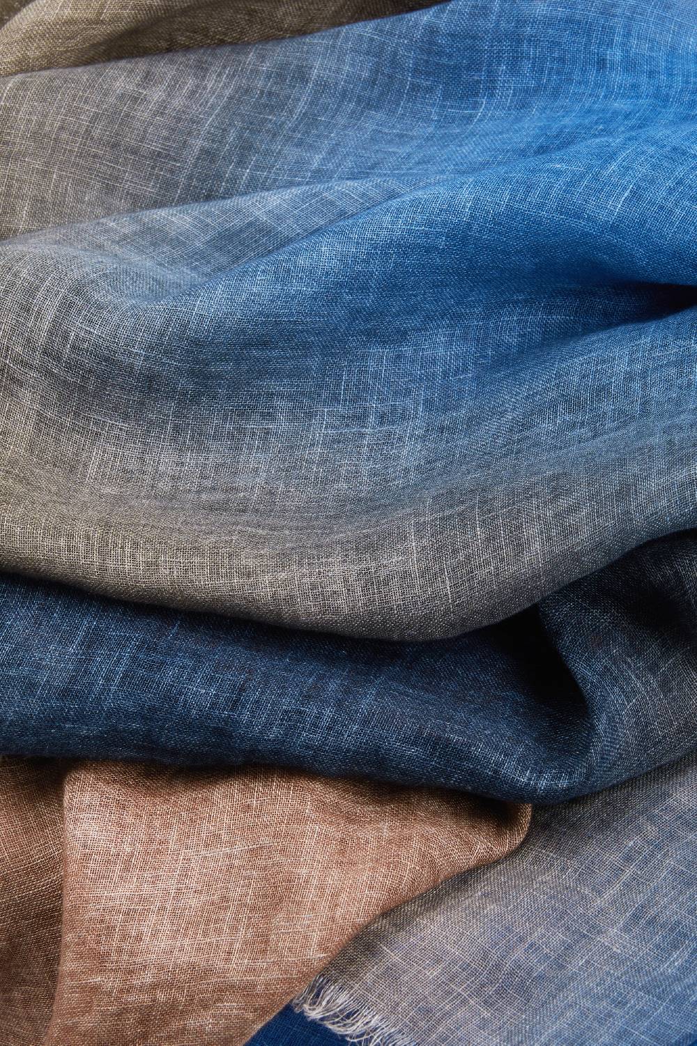 Piacenza 1733 Stola Sprinkle nuances blu e bronzo Sottocosto