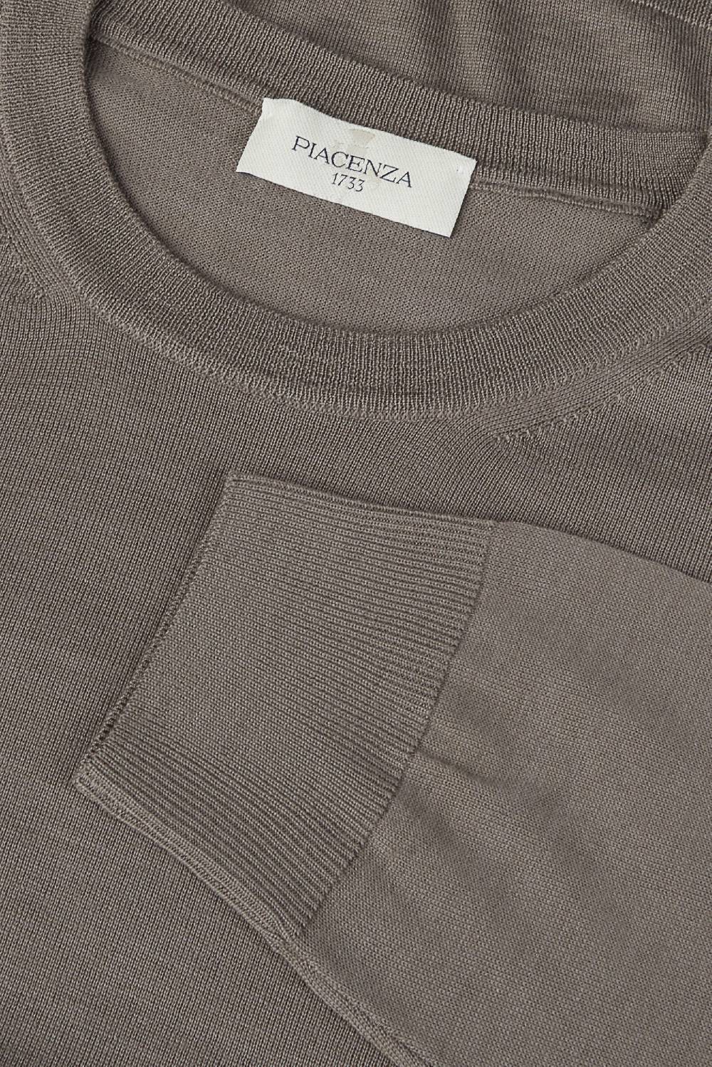 Piacenza 1733 Girocollo lana merino super fine nocciola 2025