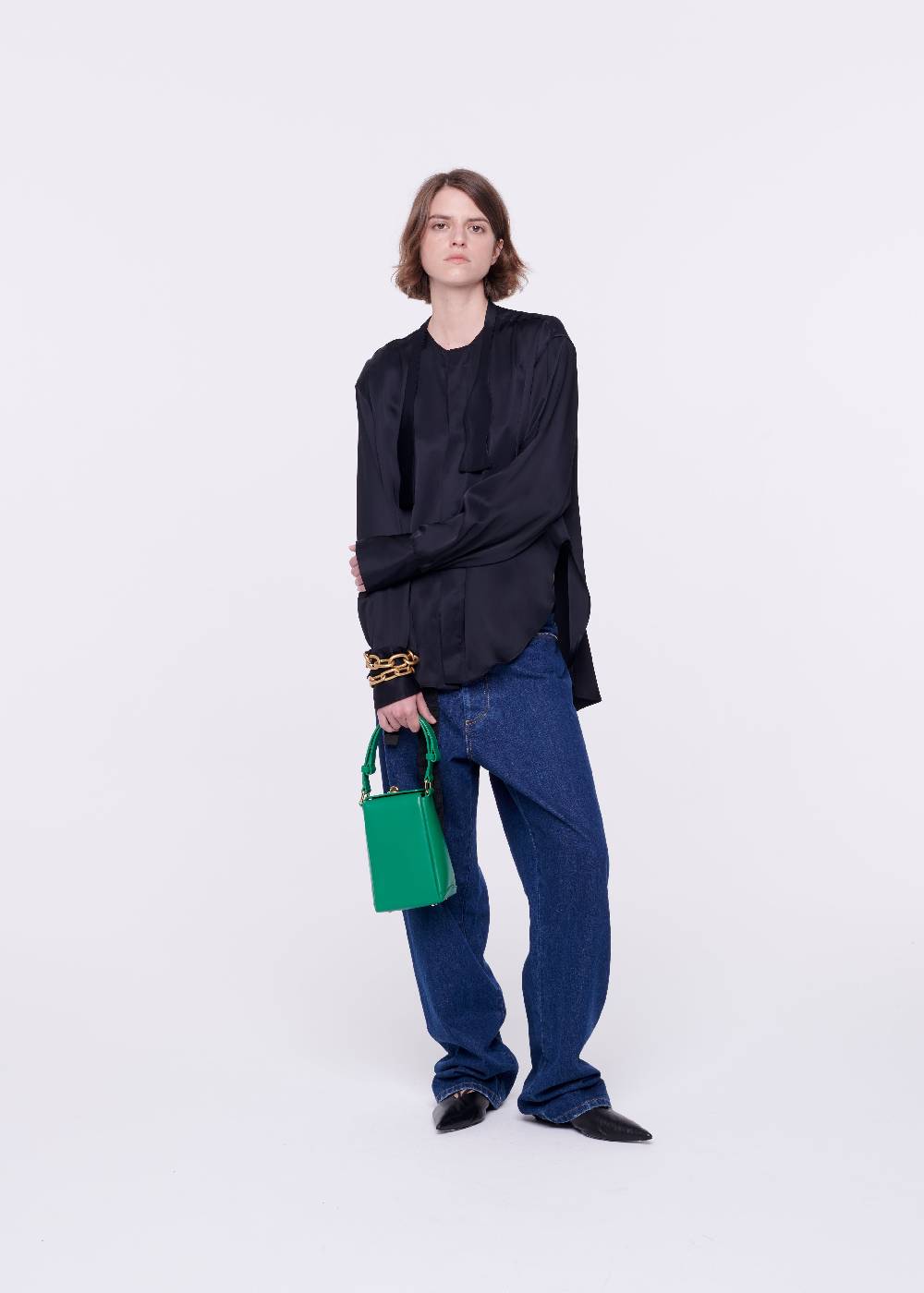 Plan C CAMICIA NERA IN RASO CON PAPILLON Italia