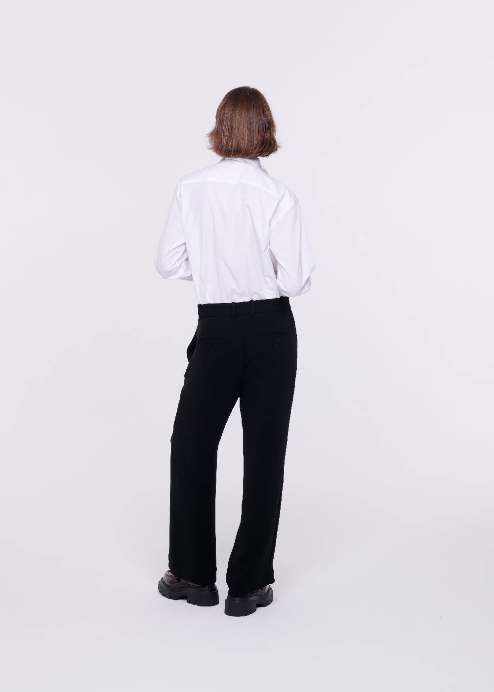 Plan C PANTALONI NERI A GAMBA SVASATA IN CADY Sottocosto