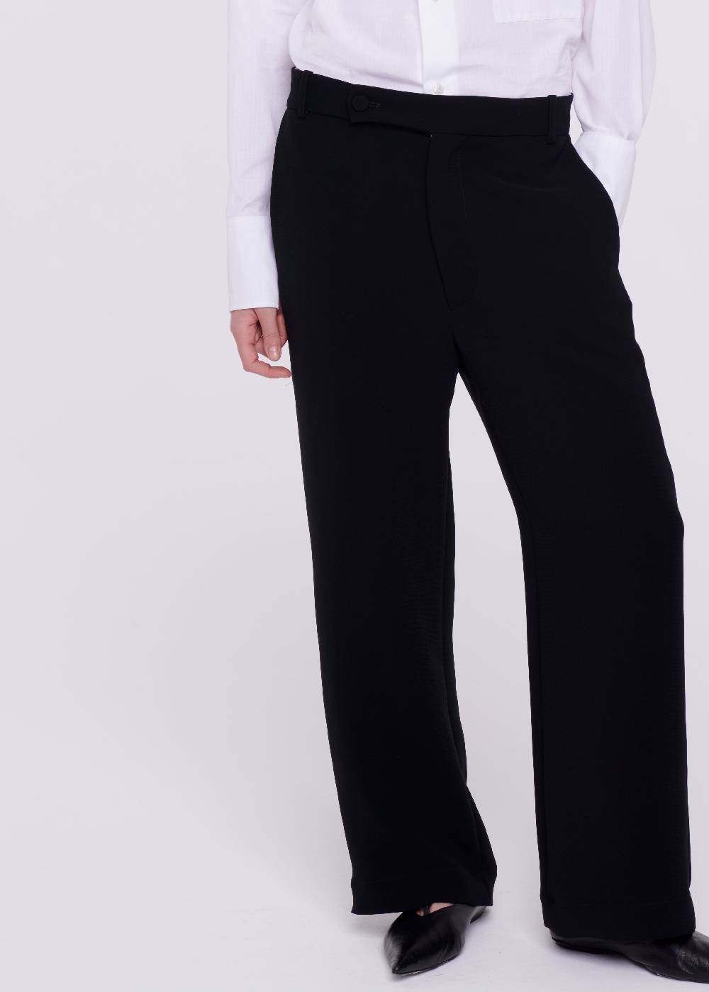 Plan C PANTALONI NERI A GAMBA SVASATA IN CADY Sottocosto