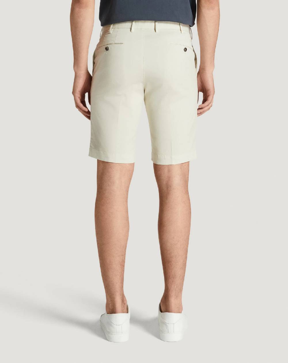 ﻿Pt Torino Bermuda in gabardina stretch Nuovo