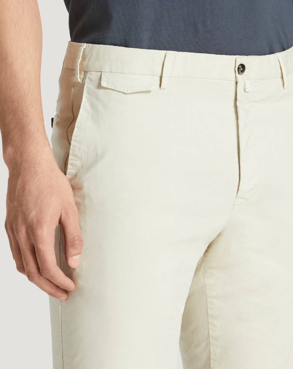 ﻿Pt Torino Bermuda in gabardina stretch Nuovo