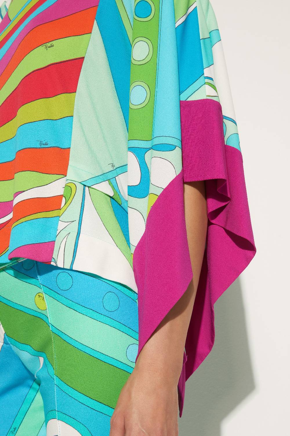 Pucci Top kaftano con stampe patchwork Italia