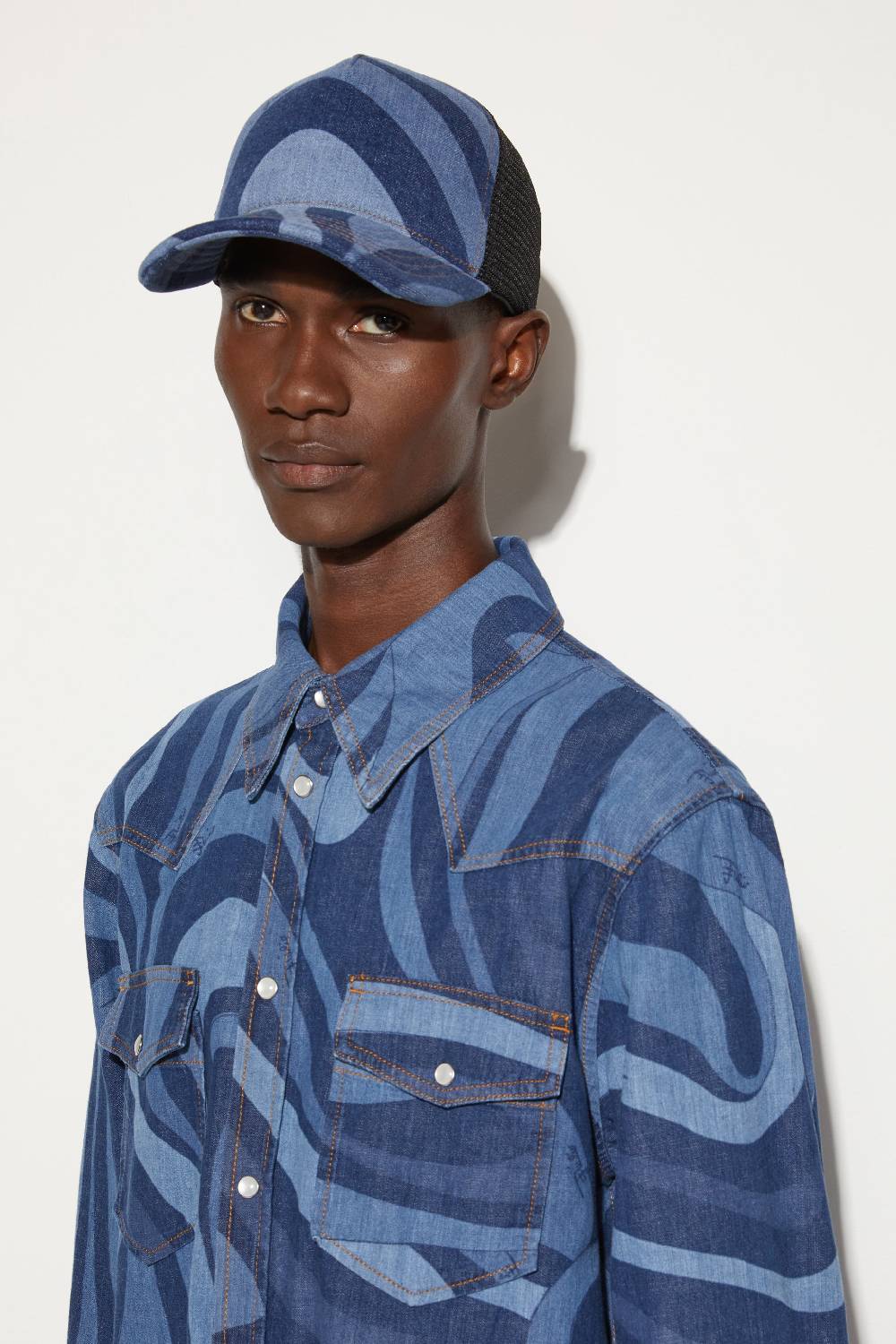 Pucci Camicia in denim con stampa Marmo Prezzo Ridotto