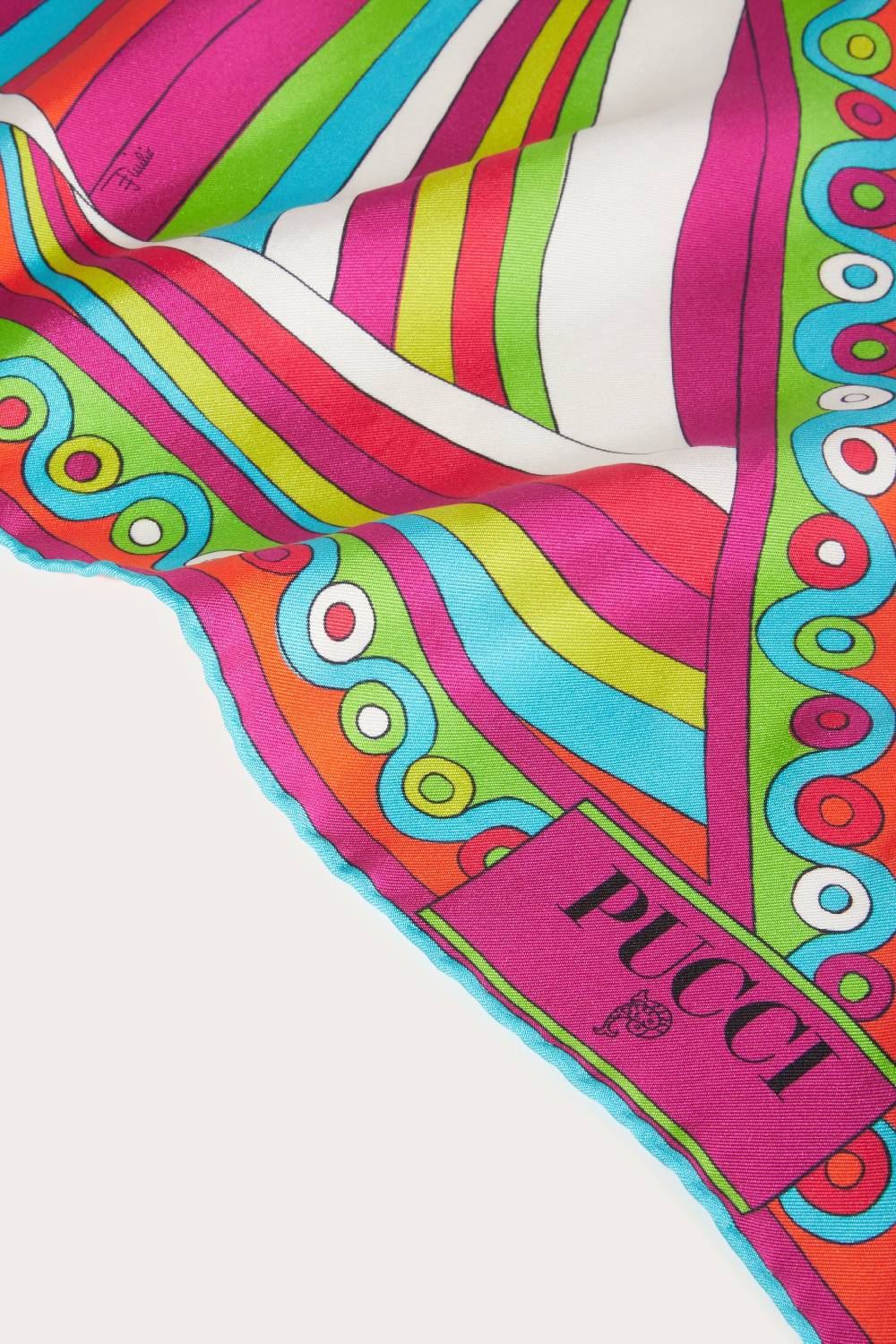 Pucci Foulard in seta con stampa Iride Prezzo Ridotto