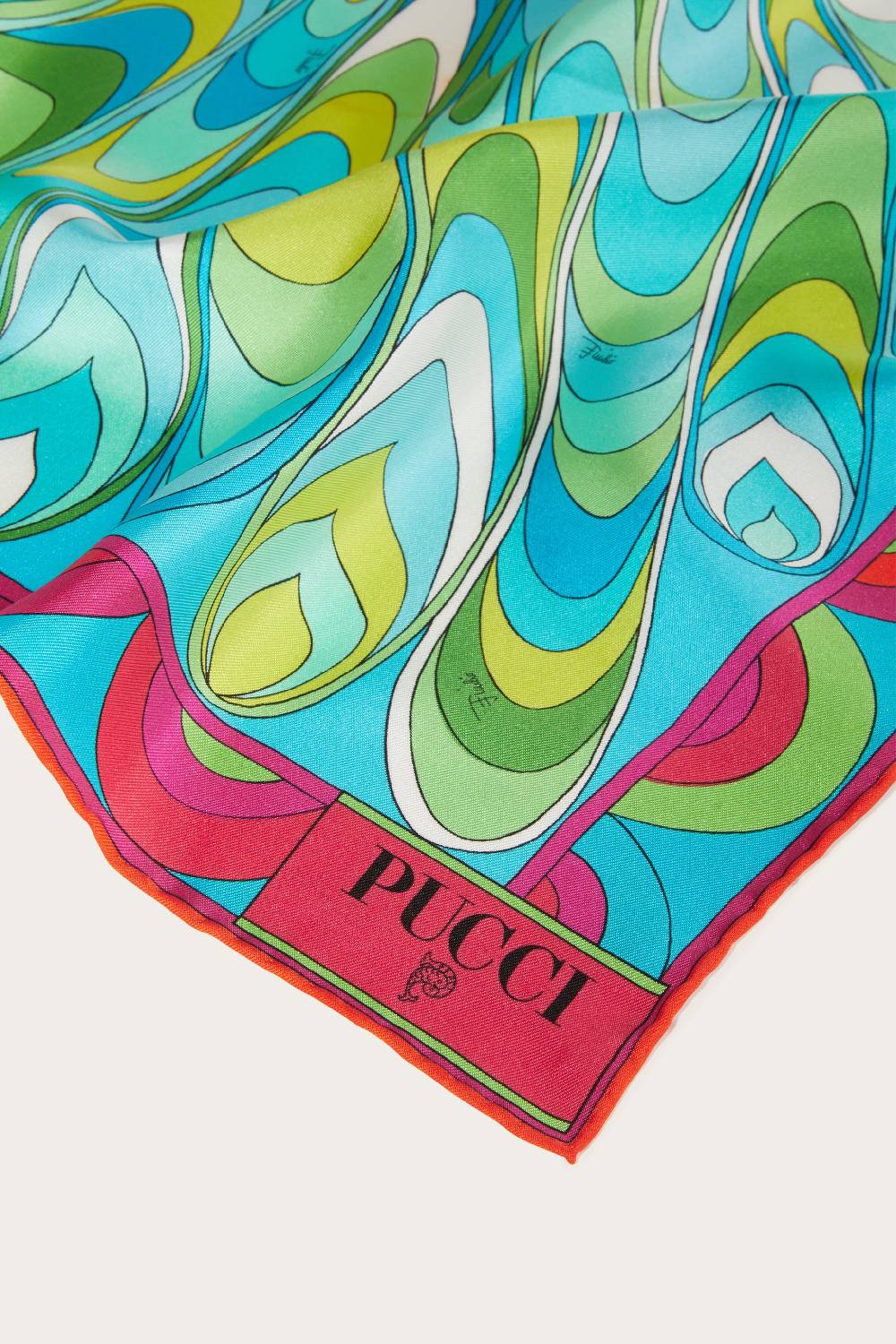 Pucci Carré piccolo in seta con stampa Onde Vendite Flash