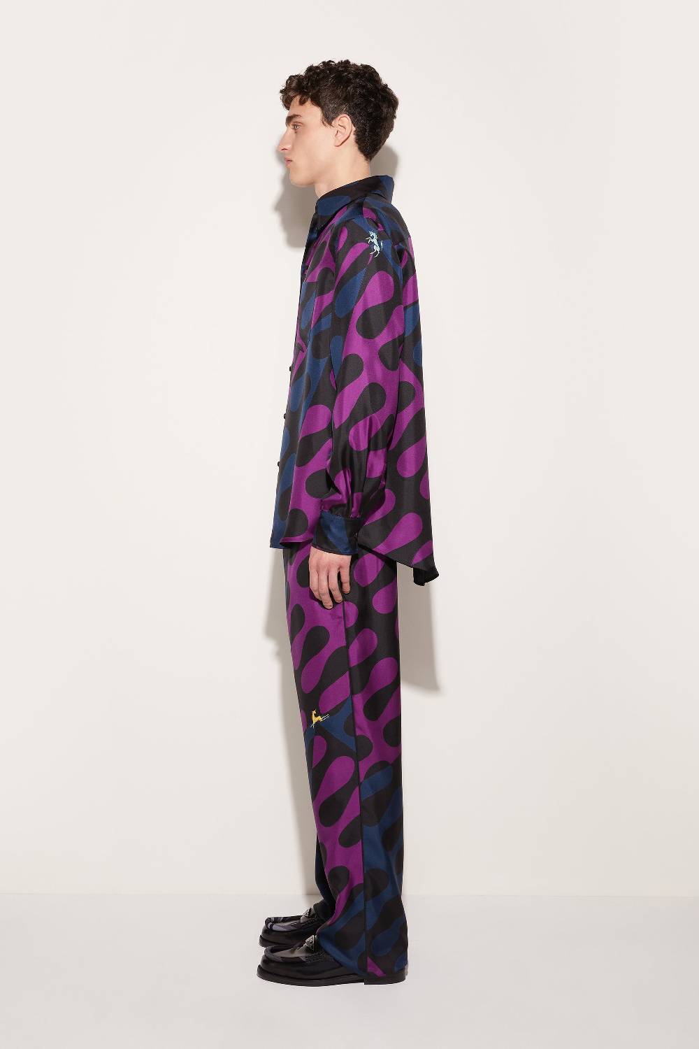 Pucci Pantaloni in seta con stampa Leocorno Novità