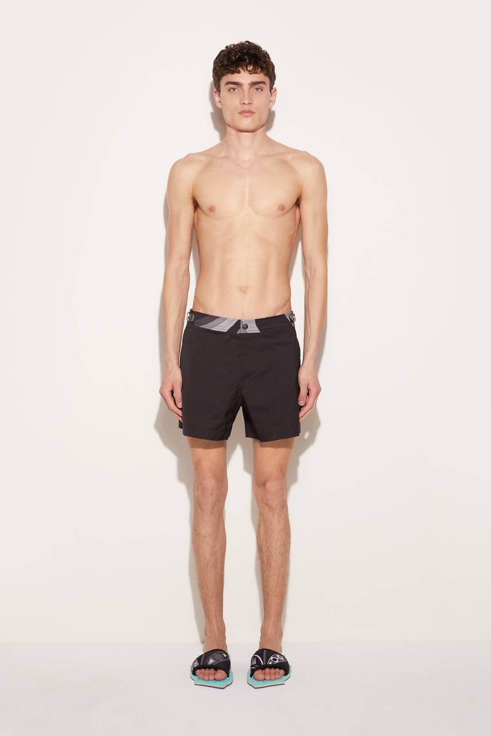 Pucci Shorts da mare con finiture Iride Pezzi Unici