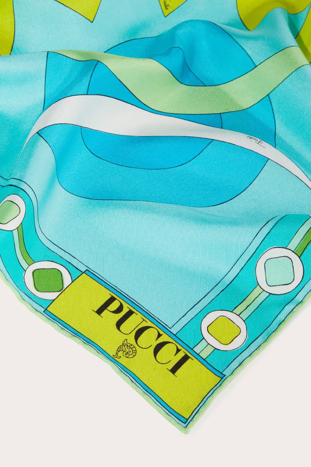 Pucci Carré grande in seta con stampa Vivara Prezzo Ridotto