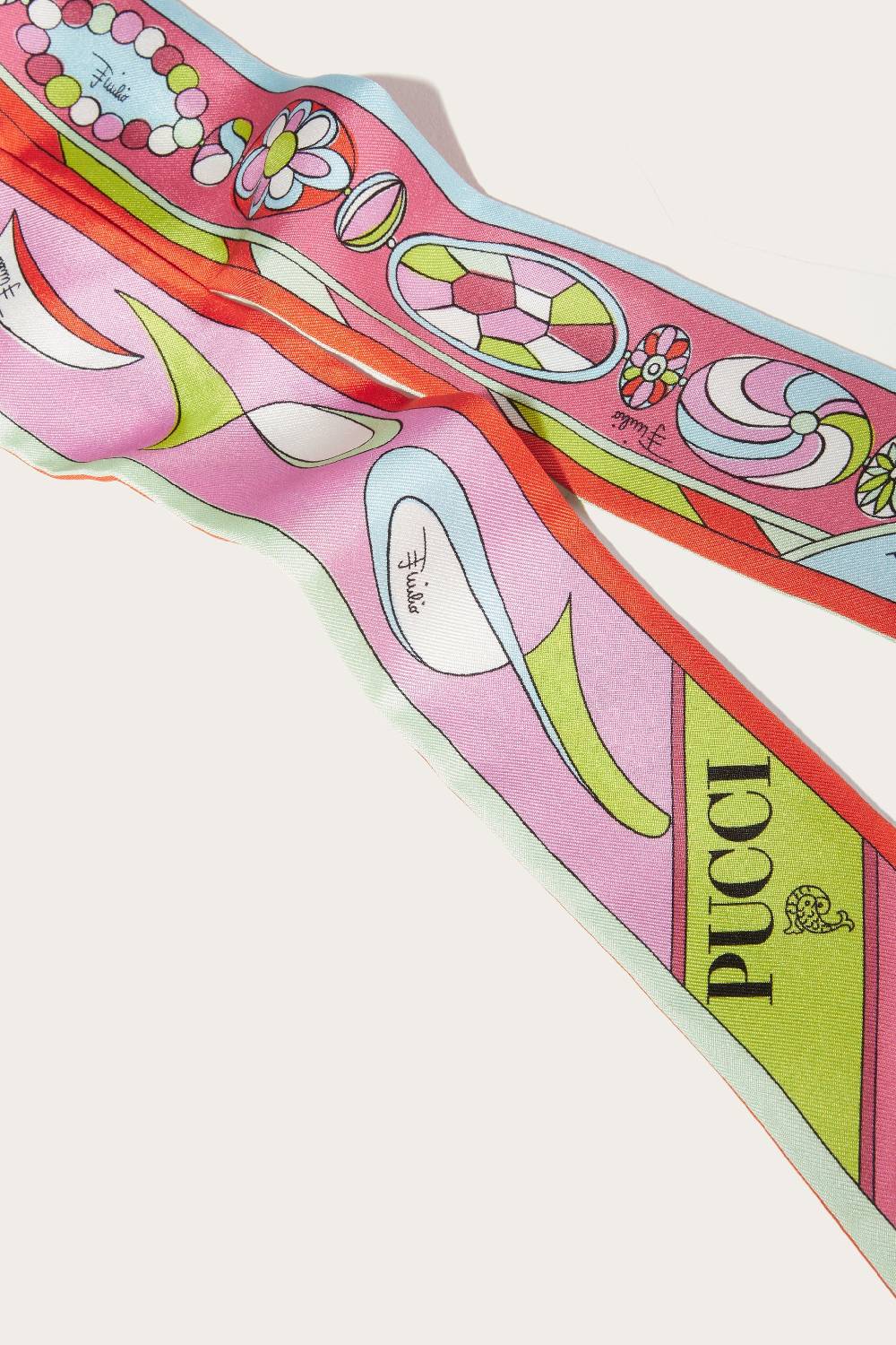 Pucci Foulard in seta con stampa Pesci In Linea