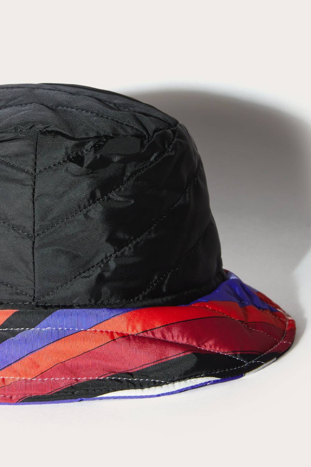 Pucci Iride-Print Bucket Hat Saldi Di Fabbrica
