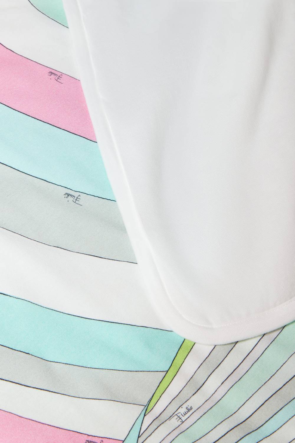 Pucci Iride-Print Baby Blanket Offerta
