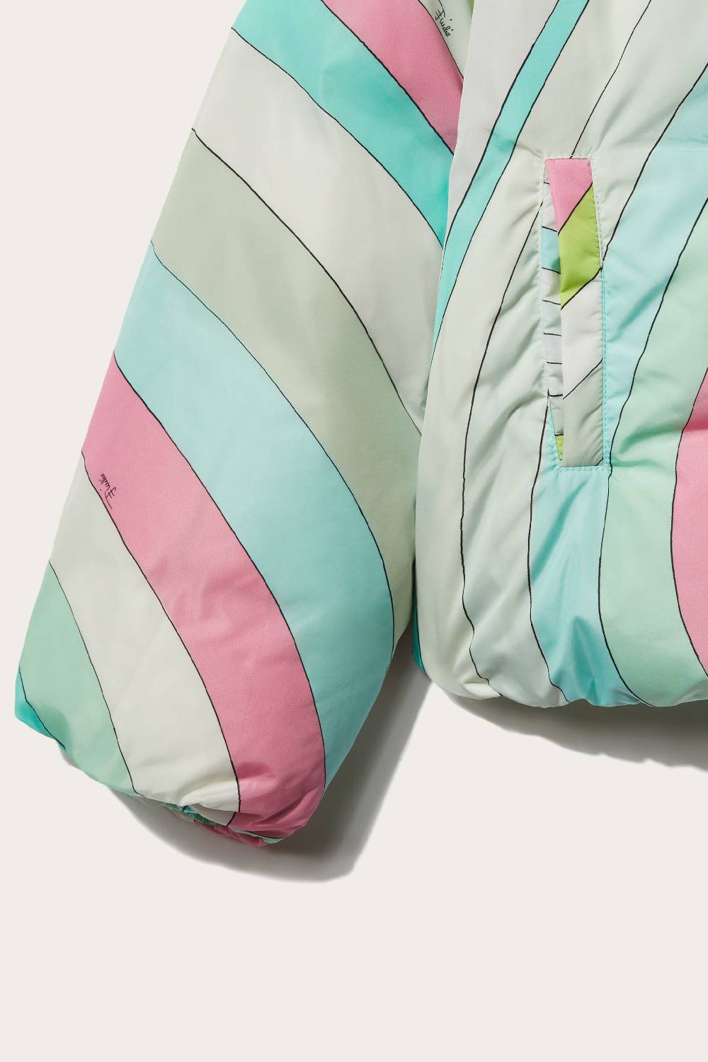 Pucci Iride-Print Puffer Jacket Affare Del Giorno