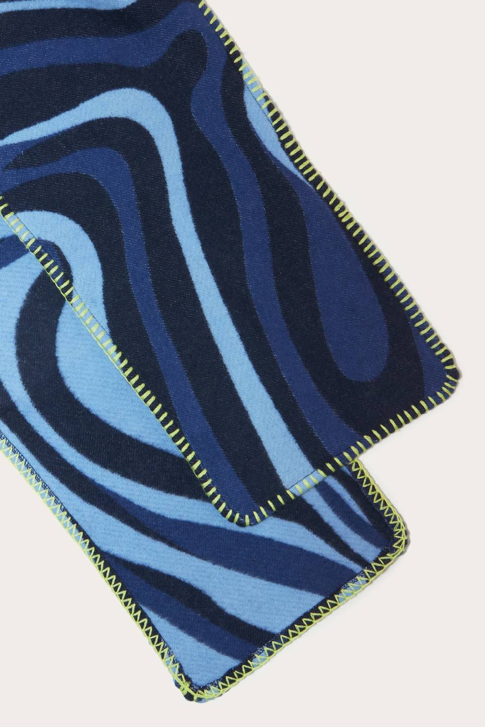 Pucci Marmo-Print Hooded Scarf Discount Store per i nuovi prodotti