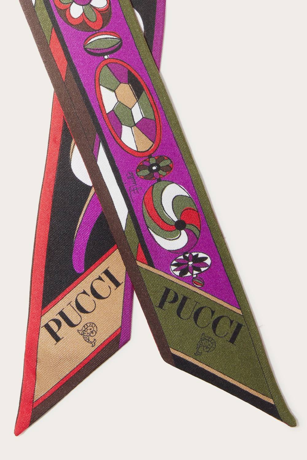 Pucci Foulard in seta con stampa Pesci Grandi sconti