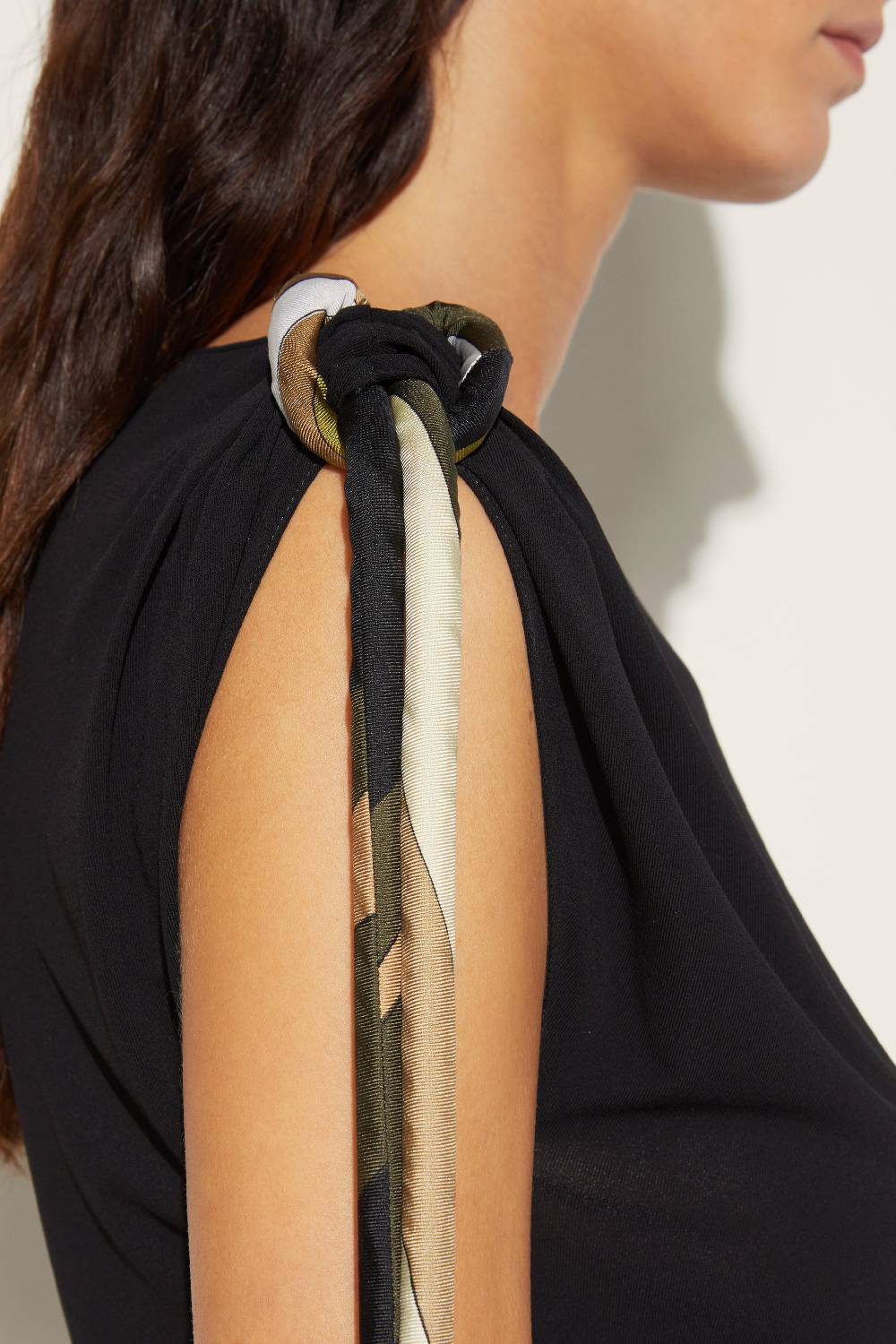 Pucci Top con finiture Vivara Promozione Limitata