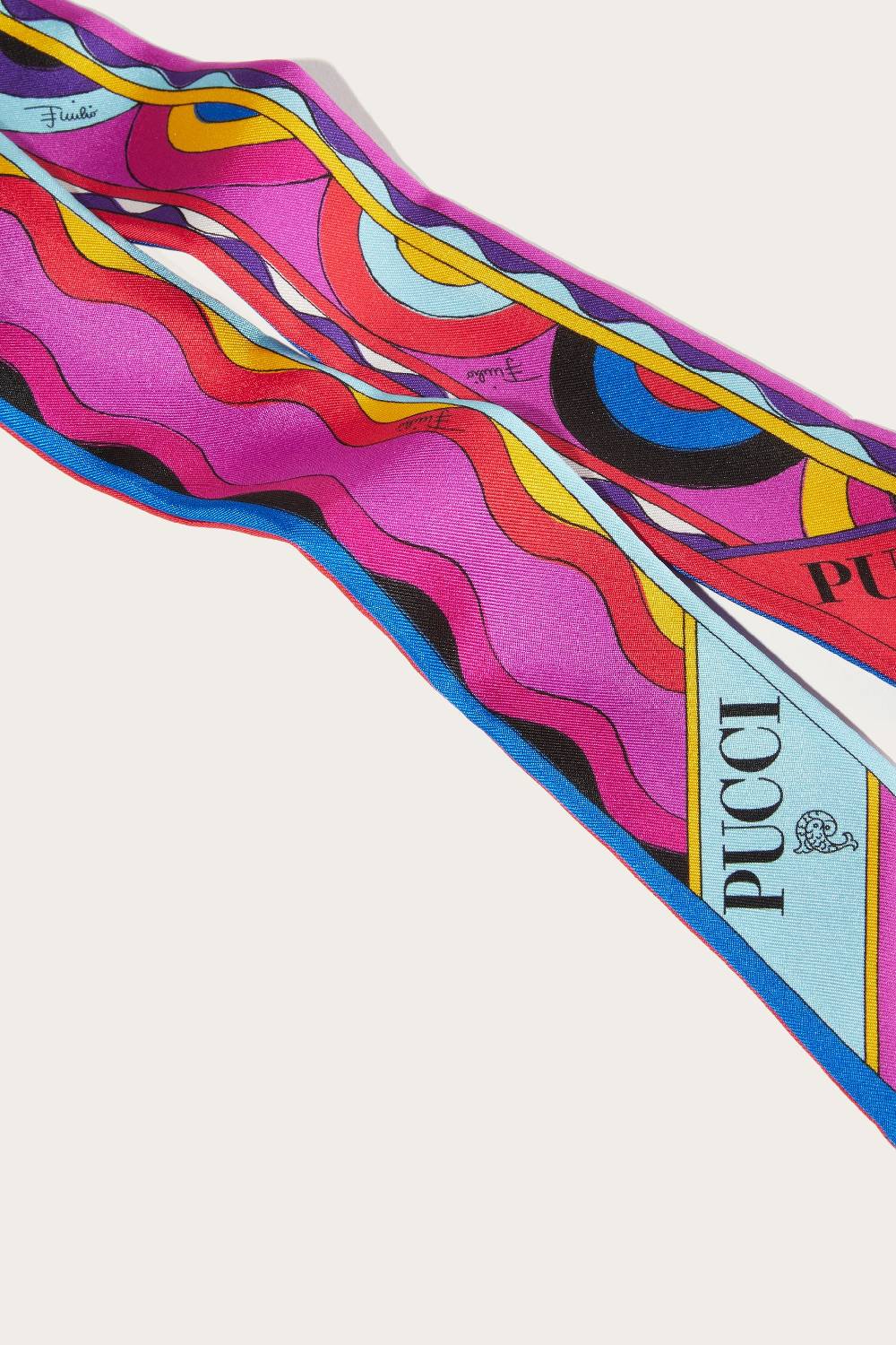 Pucci Foulard in seta con stampe Onde e Bersaglio Vendite stagionali
