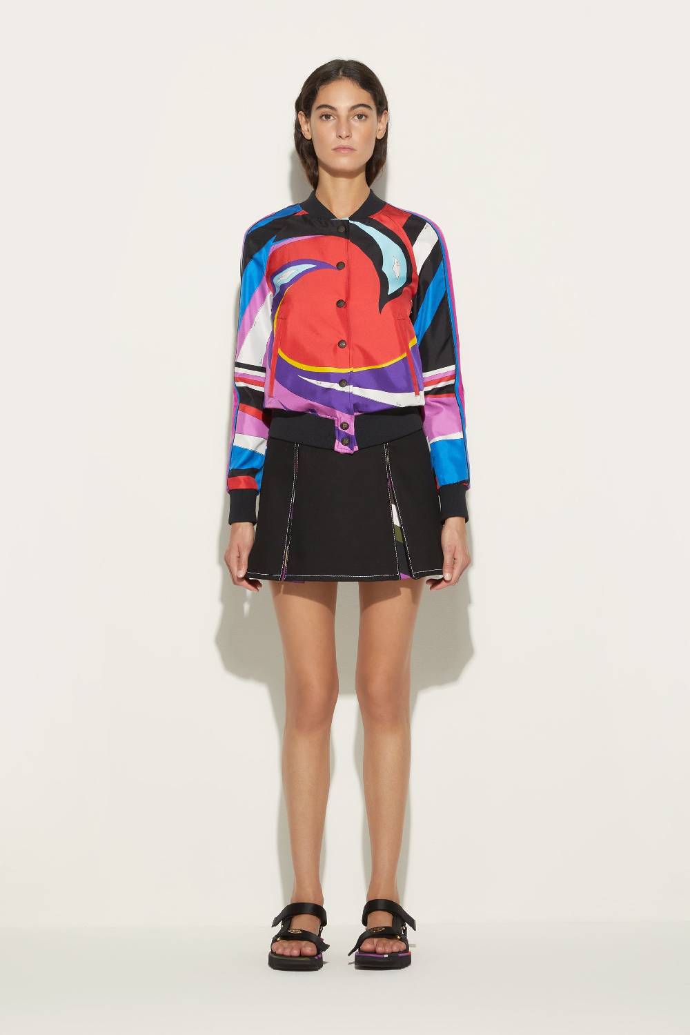 Pucci Bomber in seta con stampa Cigni Rilascio limitato