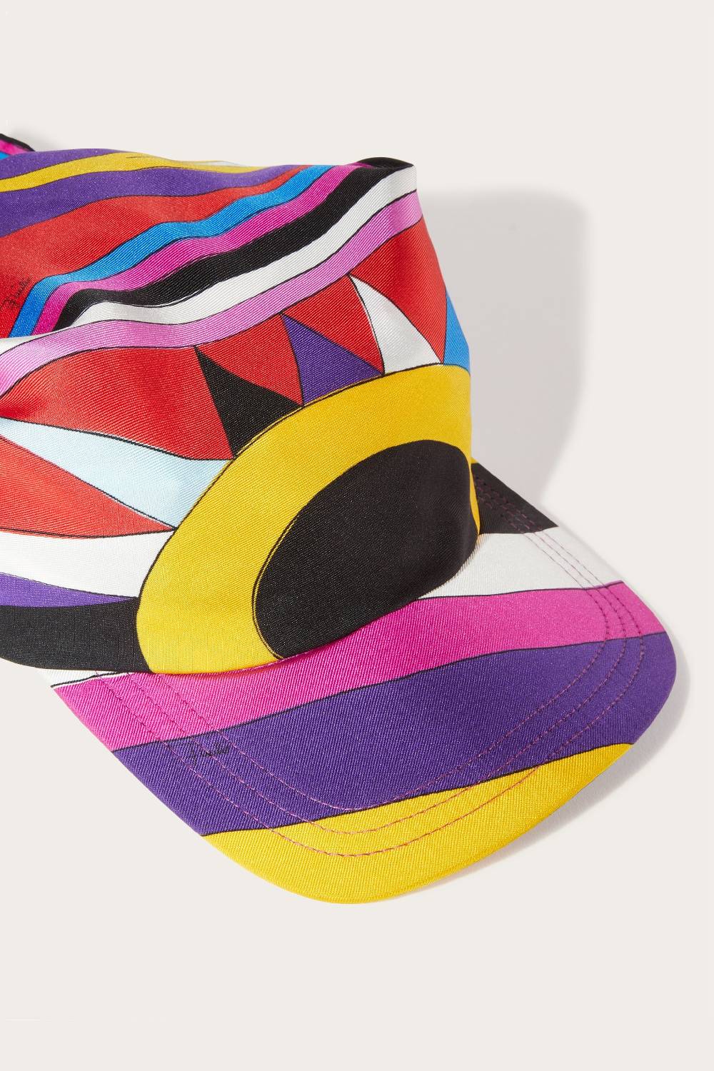 Pucci Cappello in seta con stampe Cigni e Iride Offerta per la Festa della Mamma
