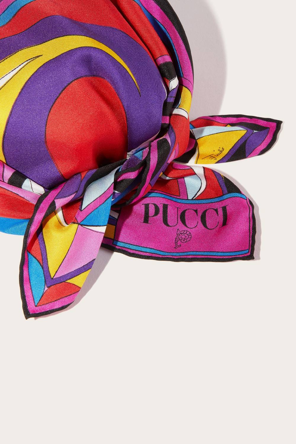 Pucci Cappello in seta con stampe Cigni e Iride Offerta per la Festa della Mamma