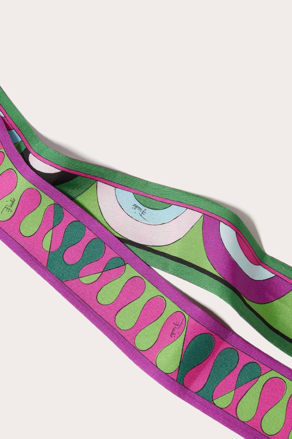 Pucci Foulard in seta con stampe Onde e Leocorno Grande vendita